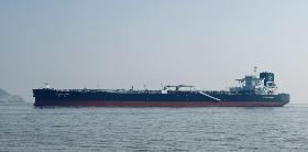 首靠！宁波引航助力全球首艘甲醇双动力VLCC“New Explorer”首靠宁波舟山港